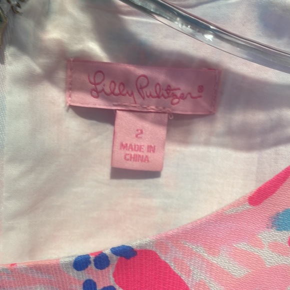 Lilly Pulitzer beachy mini dress. Size 2 like new - Picture 3 of 4